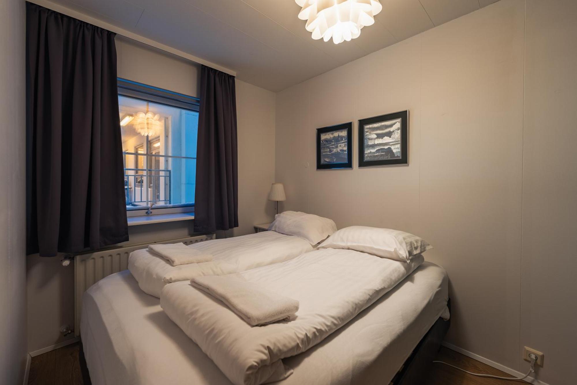 Hafnarstraeti 100, Downtown Apartment Акурейри Экстерьер фото